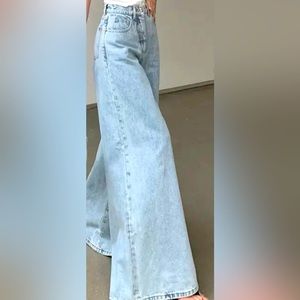 Modern 70’s flare light blue denim